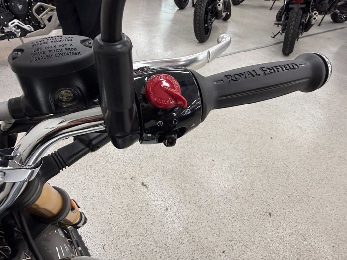 2026 Royal Enfield BEAR 650 Black