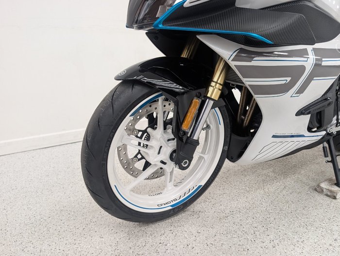 2026 CFMOTO 450 SR ABS White