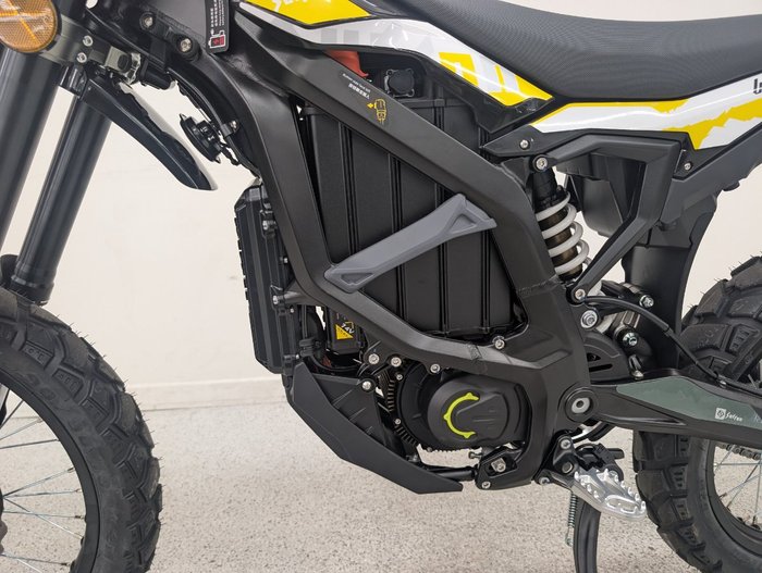 2025 Sur-ron ULTRA BEE R BLK/YELLOW