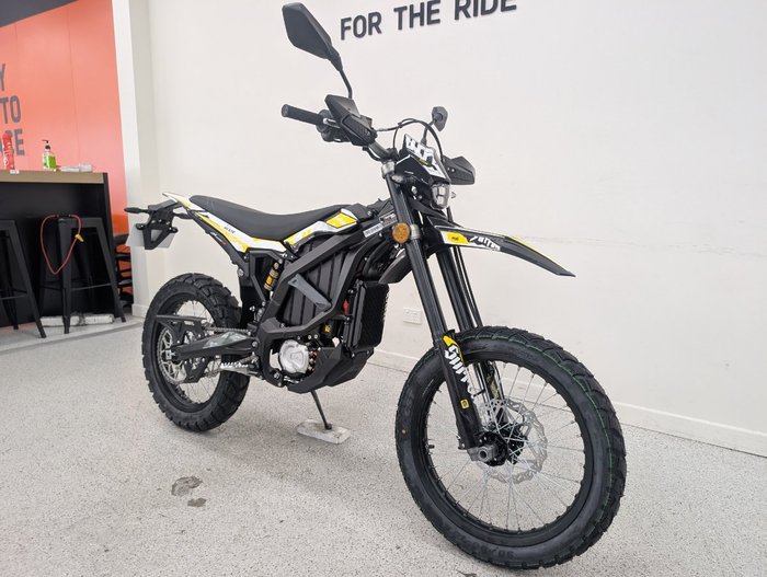 2025 Sur-ron ULTRA BEE R BLK/YELLOW