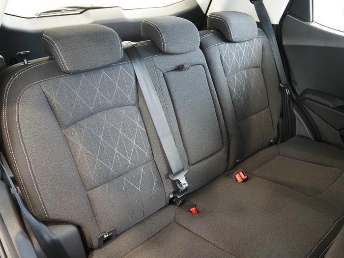 2025 Mahindra XUV3XO AX5L