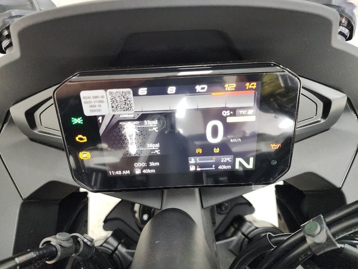 2025 CFMOTO 675 SR-R NEBULA BLACK