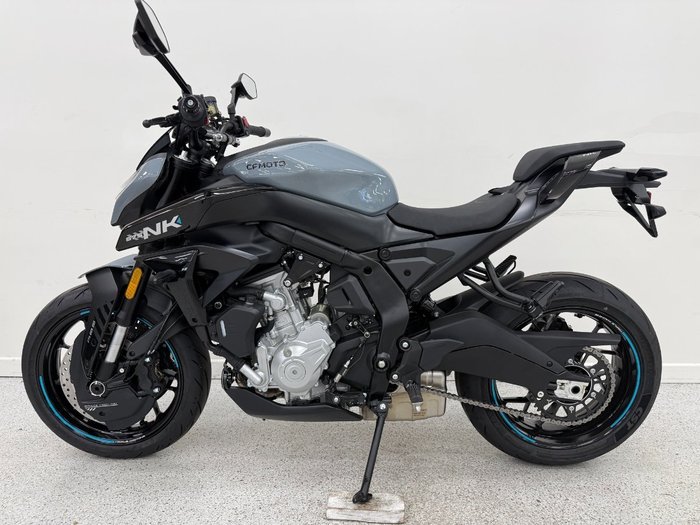 2025 CFMOTO 2025 CF Moto 675CC 675NK ABS Road TUNDRA GREY