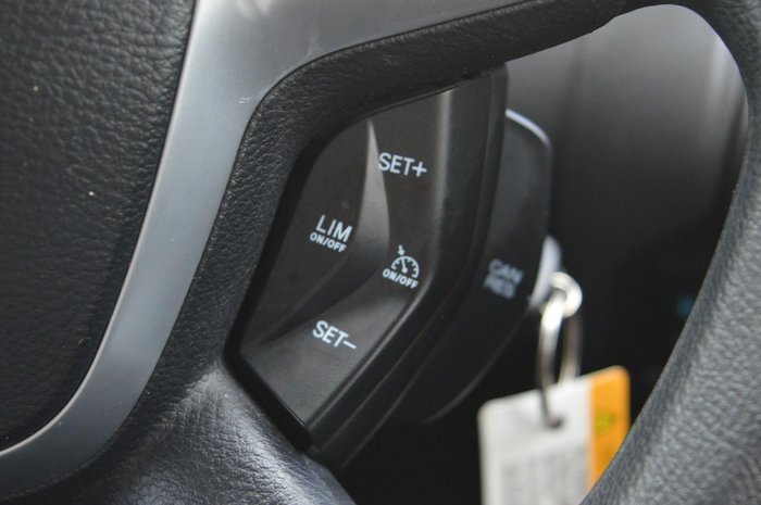 2014 Ford Focus Trend LW MKII Winning Blue