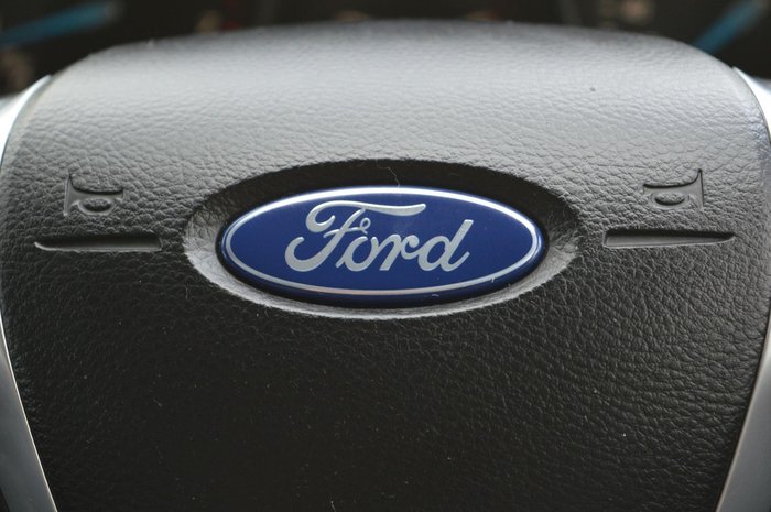 2014 Ford Focus Trend LW MKII Winning Blue