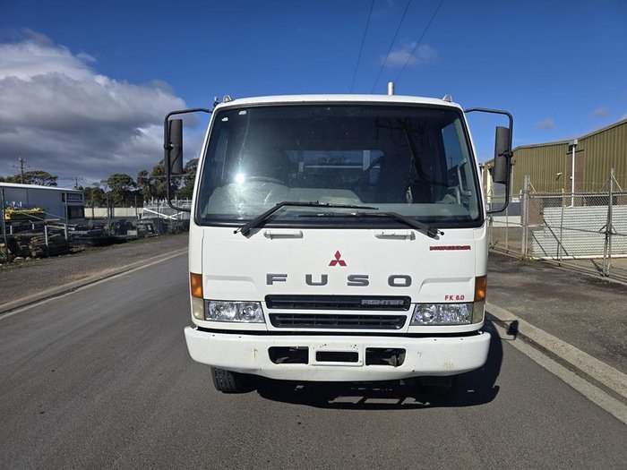 2007 Mitsubishi Fighter FK617HS