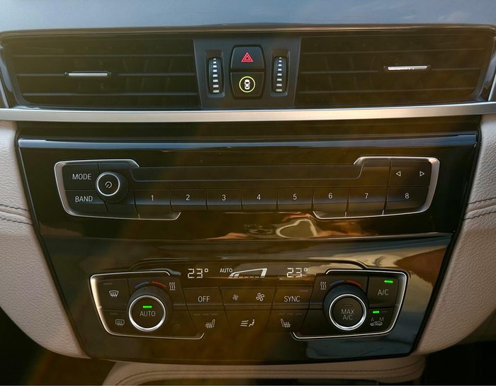 2021 BMW X1 sDrive20i