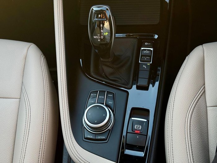 2021 BMW X1 sDrive20i