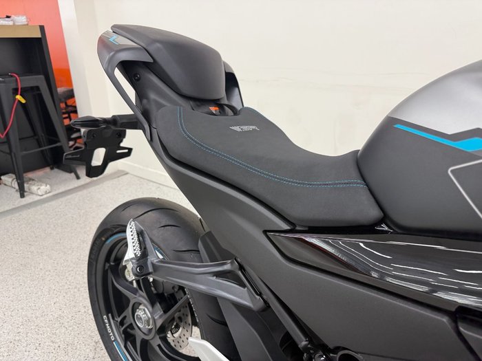 2026 CFMOTO 450 SR S Black