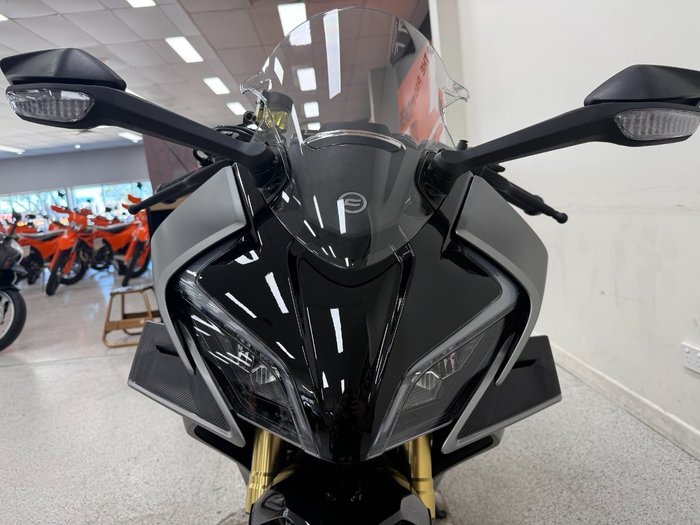 2026 CFMOTO 450 SR S Black