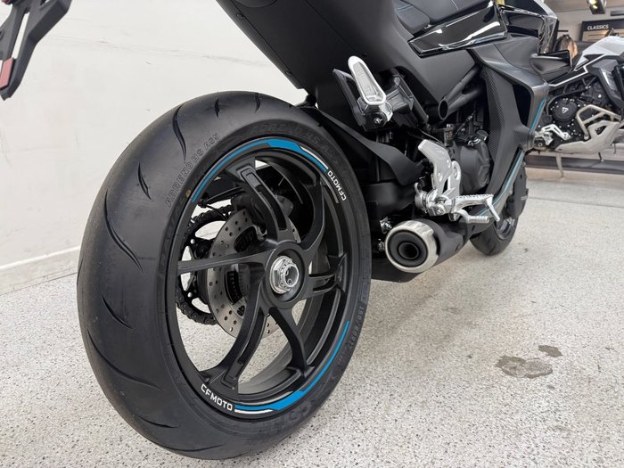 2026 CFMOTO 450 SR S Black