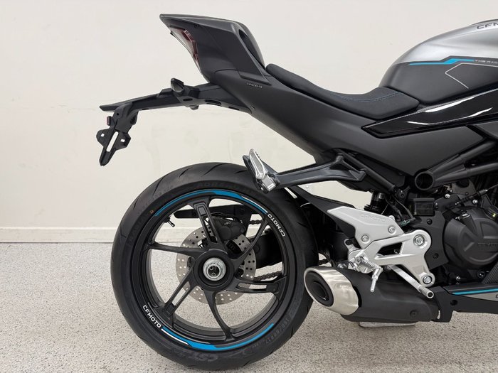 2026 CFMOTO 450 SR S Black