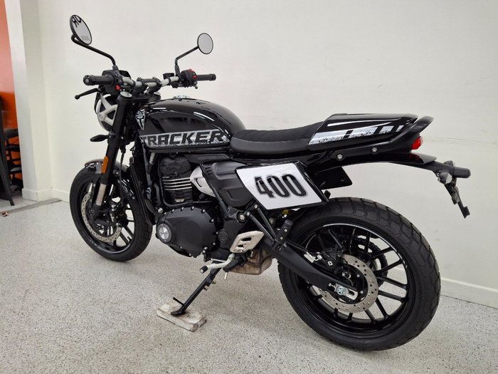 2026 Triumph Tracker 400 Phantom Black