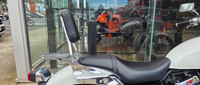 2010 Honda VT750S WHITE