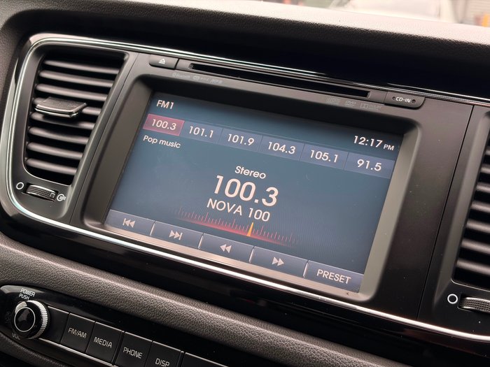 2016 Kia Carnival Platinum
