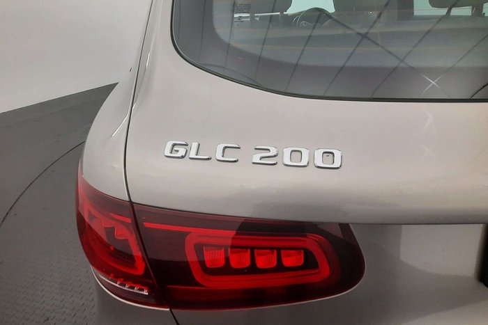 2022 Mercedes-Benz GLC-Class GLC200