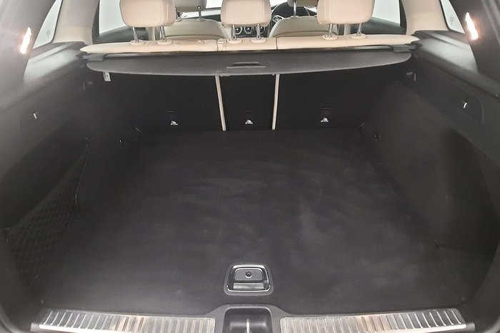 2022 Mercedes-Benz GLC-Class GLC200