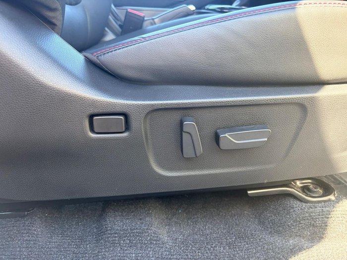 2025 Isuzu D-MAX X-TERRAIN