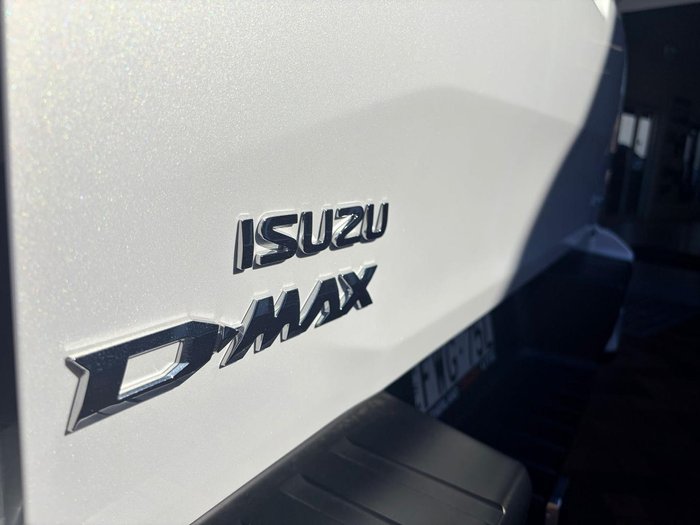 2025 Isuzu D-MAX X-TERRAIN