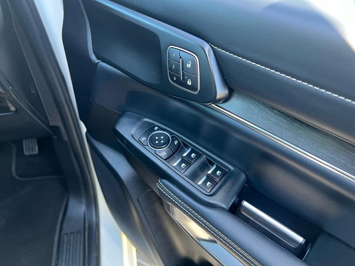 2025 Ford Everest Platinum MY26.00 4X4 Dual Range Arctic White