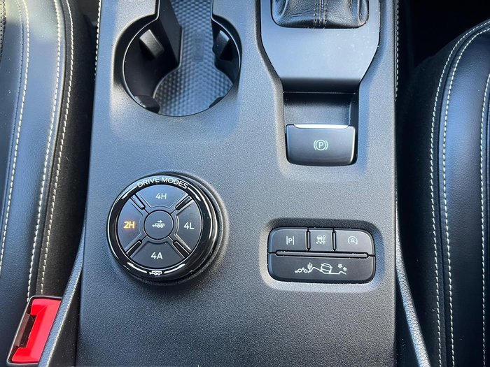 2025 Ford Everest Platinum MY26.00 4X4 Dual Range Arctic White