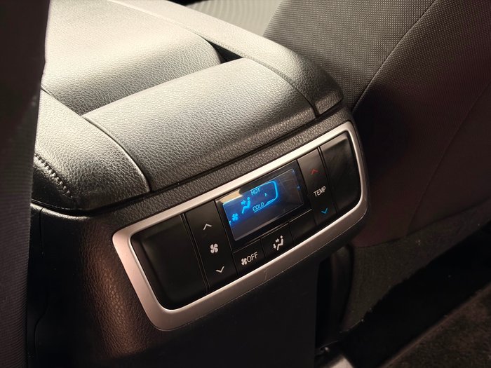 2019 Toyota Kluger GX