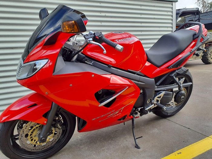 2008 Triumph Sprint ST 1050 Sprint Red