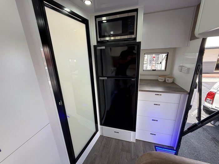 2024 Urban Caravans X'tracker