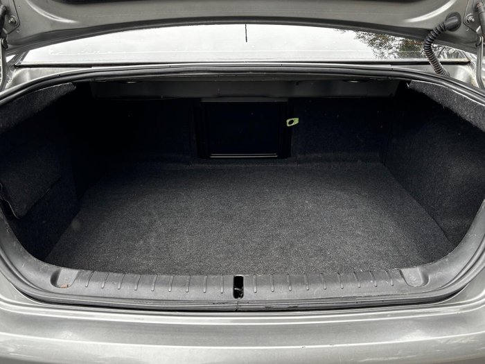 2011 Holden Calais V VE Series II Alto Grey