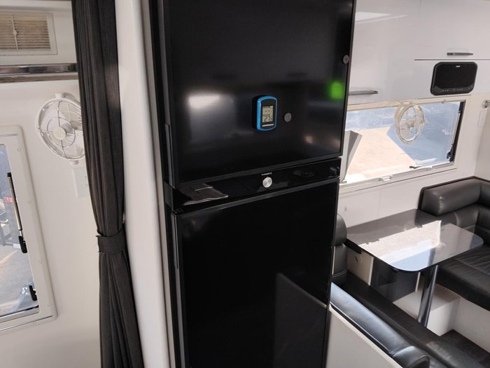 2019 New Age Caravans 18Ft Oz Classic Couples Van With Full Ensuite