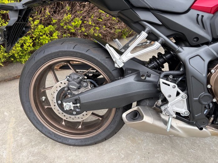 2024 Honda CB650RAC Red