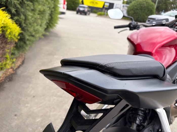 2024 Honda CB650RAC Red