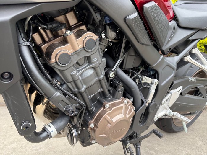 2024 Honda CB650RAC Red