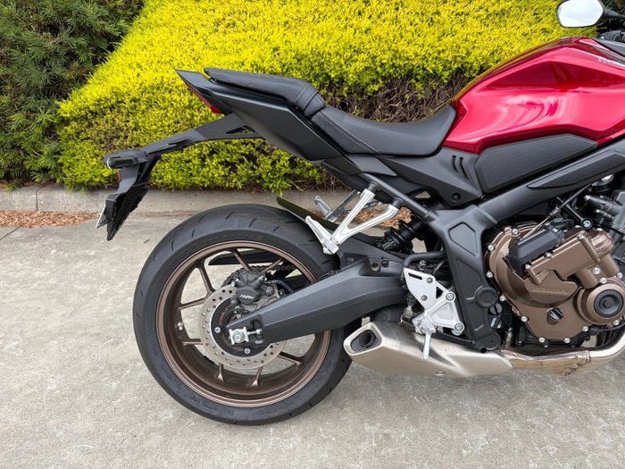 2024 Honda CB650RAC Red