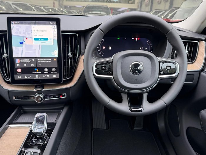 2025 Volvo XC60 Ultra B5 Dark
