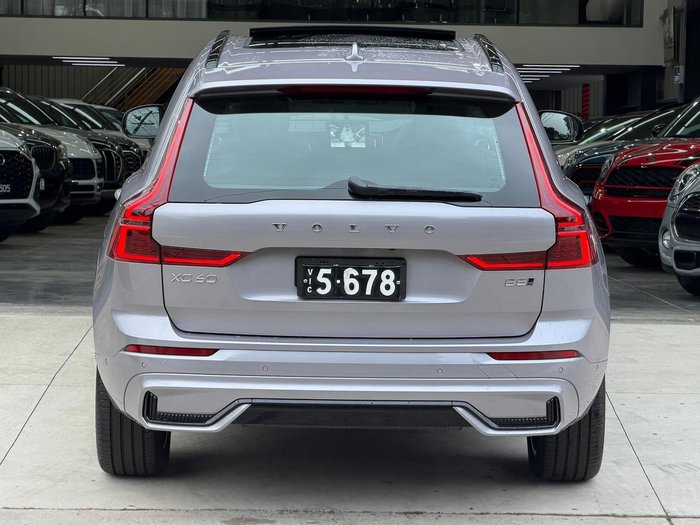 2025 Volvo XC60 Ultra B5 Dark