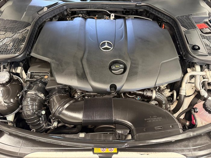 2017 Mercedes-Benz C-Class C250 d S205 Polar White