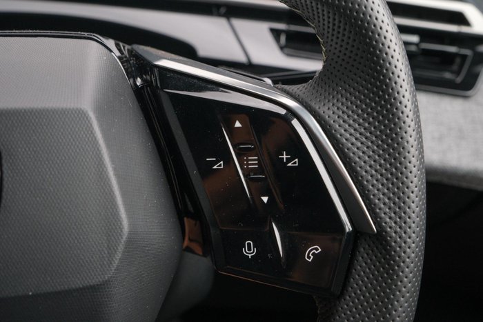 2024 Peugeot 3008 Allure Hybrid