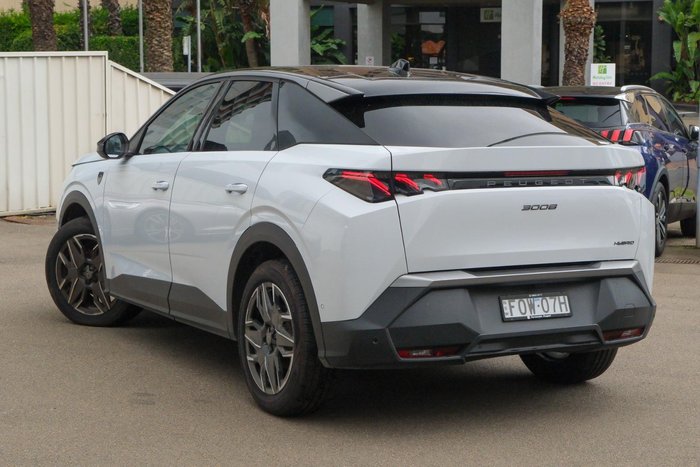 2024 Peugeot 3008 GT Hybrid