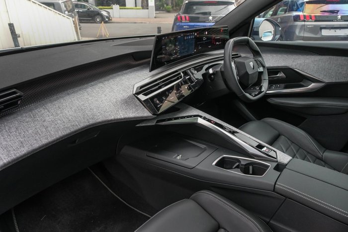 2024 Peugeot 3008 GT Hybrid