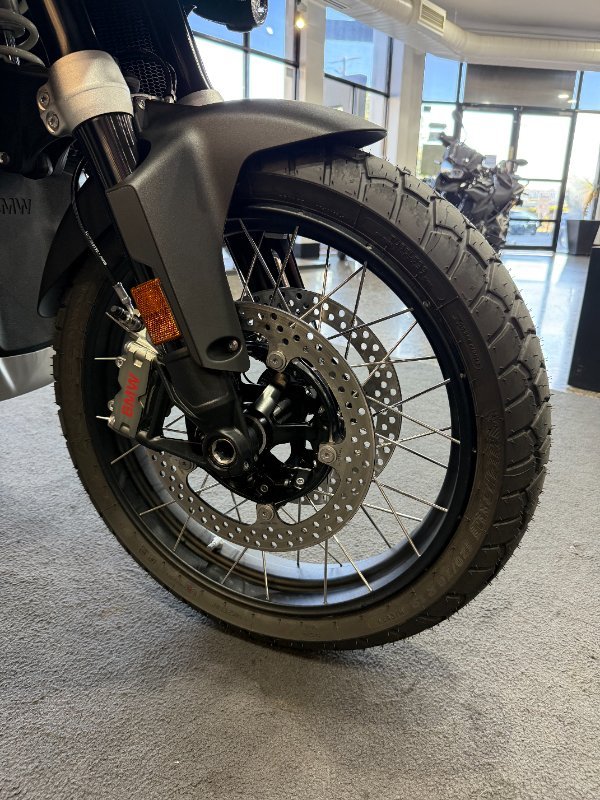 2025 BMW Motorrad R 1300 GS TRIPLE BLACK BLACK STORM METALLIC