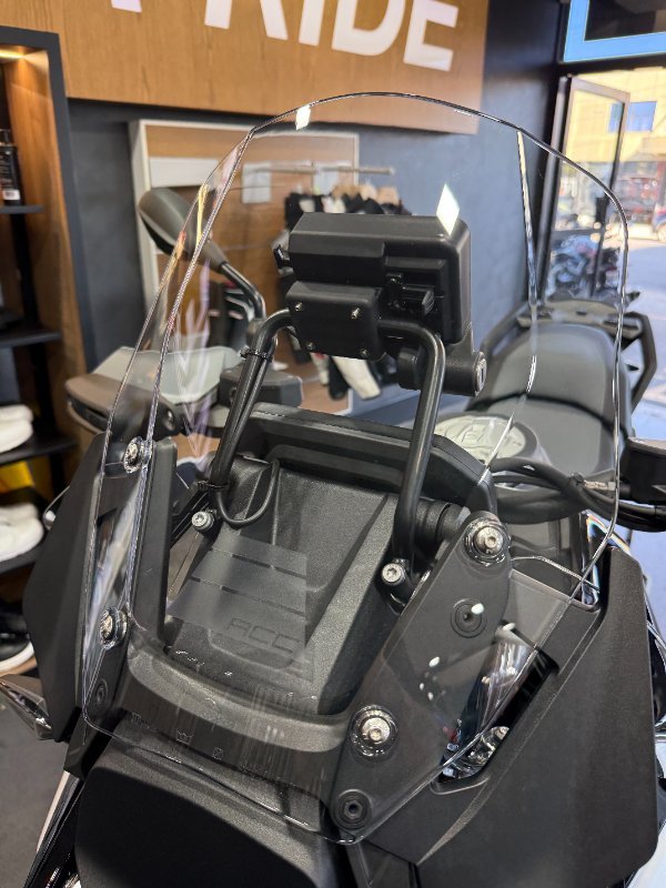 2025 BMW Motorrad R 1300 GS TRIPLE BLACK BLACK STORM METALLIC