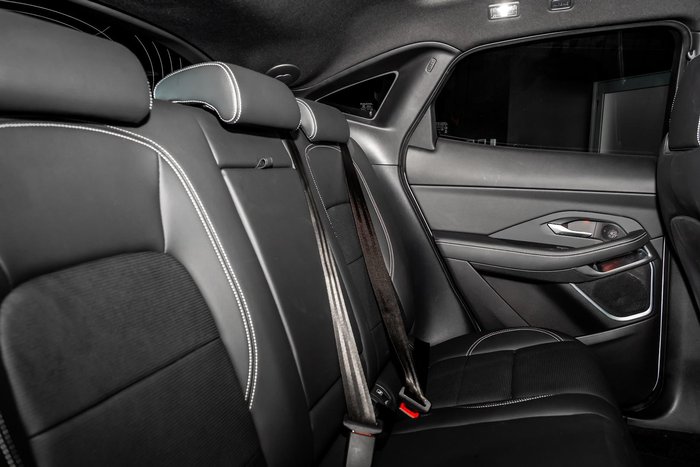 2024 Jaguar E-PACE P250 R-Dynamic SE