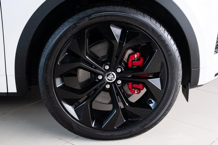 2024 Jaguar E-PACE P250 R-Dynamic SE