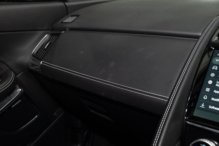 2024 Jaguar E-PACE P250 R-Dynamic SE