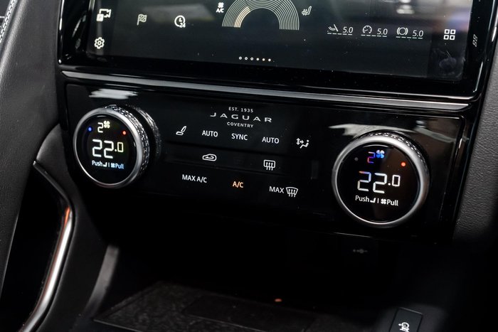 2024 Jaguar E-PACE P250 R-Dynamic SE
