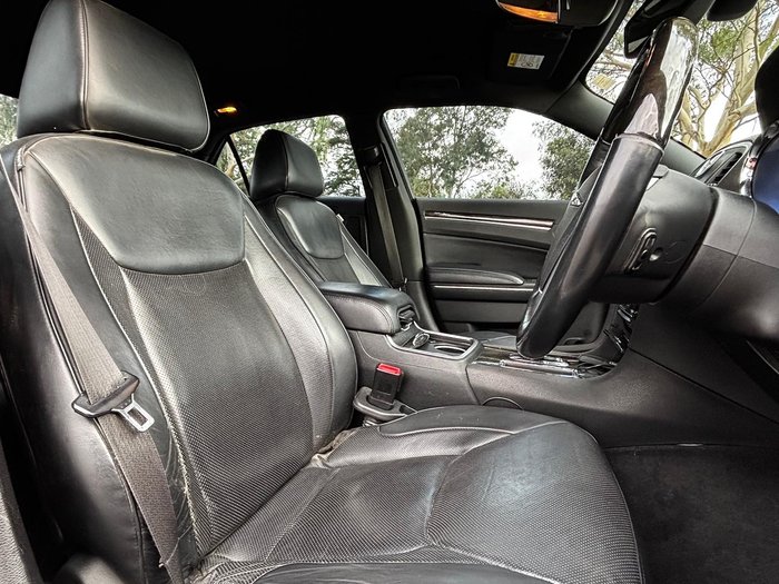 2012 Chrysler 300 C LX MY12 Bright White