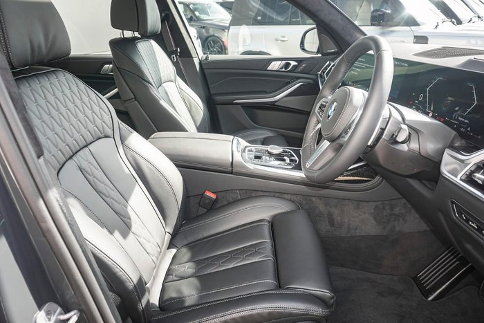 2026 BMW X7 xDrive40d M Sport