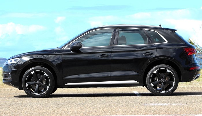 2018 Audi Q5 TDI sport FY MY18 4X4 On Demand Mythos Black