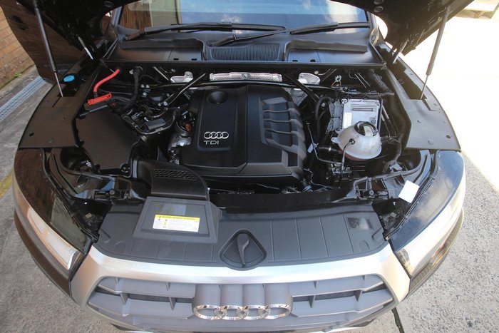 2018 Audi Q5 TDI sport FY MY18 4X4 On Demand Mythos Black